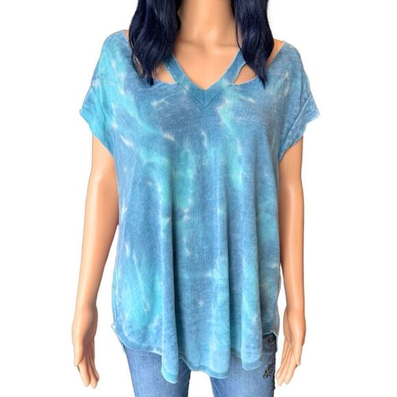 NEW Maronie Anthropologie Blue Tie Dye Cold Shoulder Boho Oversized Tee Large - Picture 2 of 6